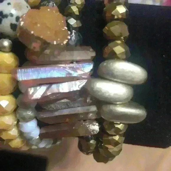 Gold tone stacking bracelet - Picture 3 of 3